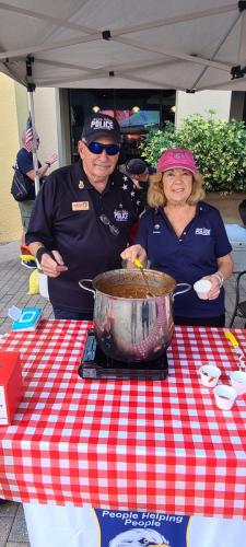 President-Vernon-Geberth-Laura-Geberth-serving-Chili-at-the-Cook-off